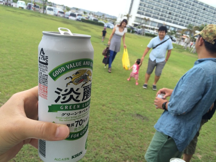 美々ビーチ,沖縄,糸満,ビーチパーティー,ビール