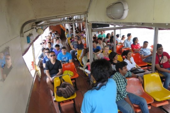 チャオプラヤーエクスプレス,水上バス,チャオプラヤー川,バンコク,タイ