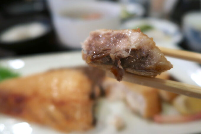 那覇市松山「阿蘇」脂乗りのよいぶりの塩焼きはおいしい