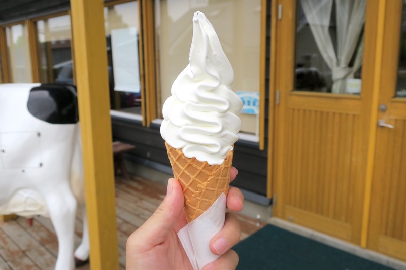 ソフトクリームのミルク味（350円）