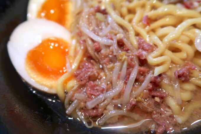 宜野湾「麺恋まうろあ」9月限定麺の味噌・北国の肉ともやし