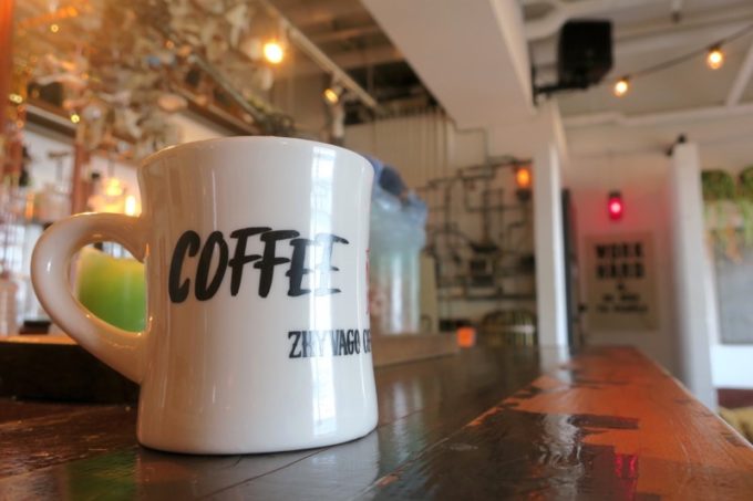 北谷「ジバゴコーヒーワークス（ZHYVAGO COFFEE WORKS OKINAWA）」のマグカップが気になる。COFFEE AND...