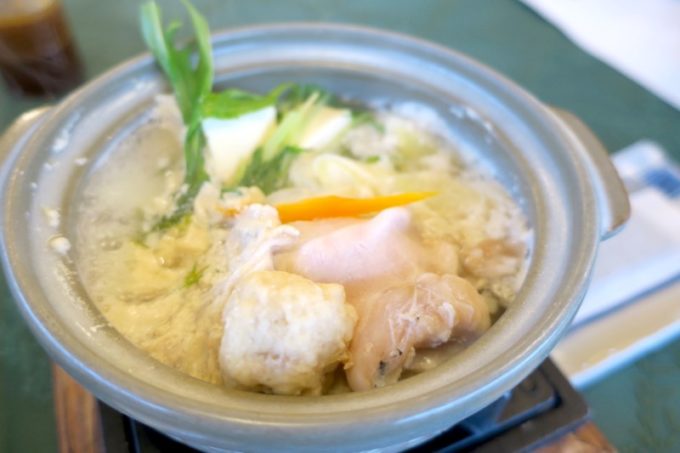 宮崎・綾町「酒泉の杜 照葉庵」の朝食で食べた湯豆腐。