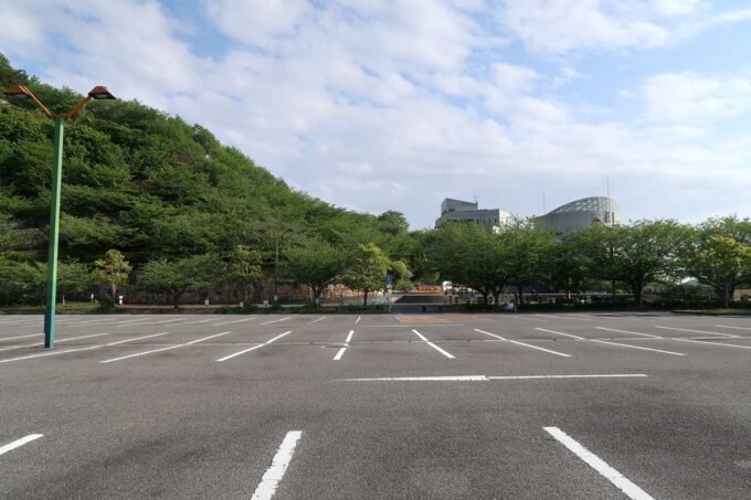 愛媛県松山市「松山総合公園」の駐車場