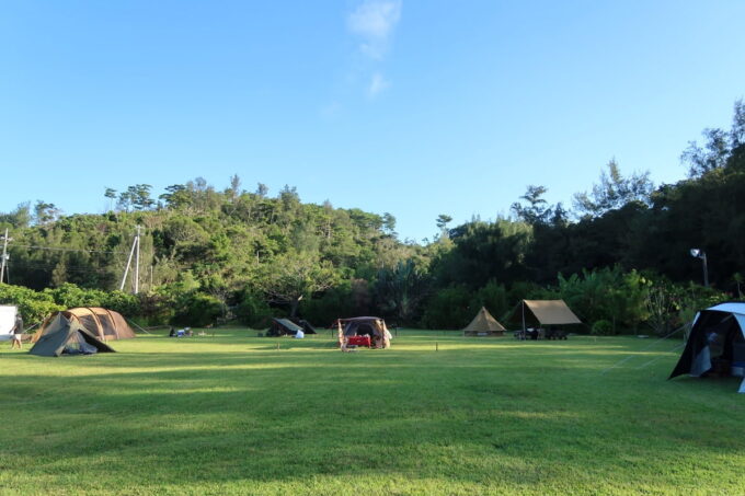 名護「沖縄サンコーストホテル」にできたキャンプ場