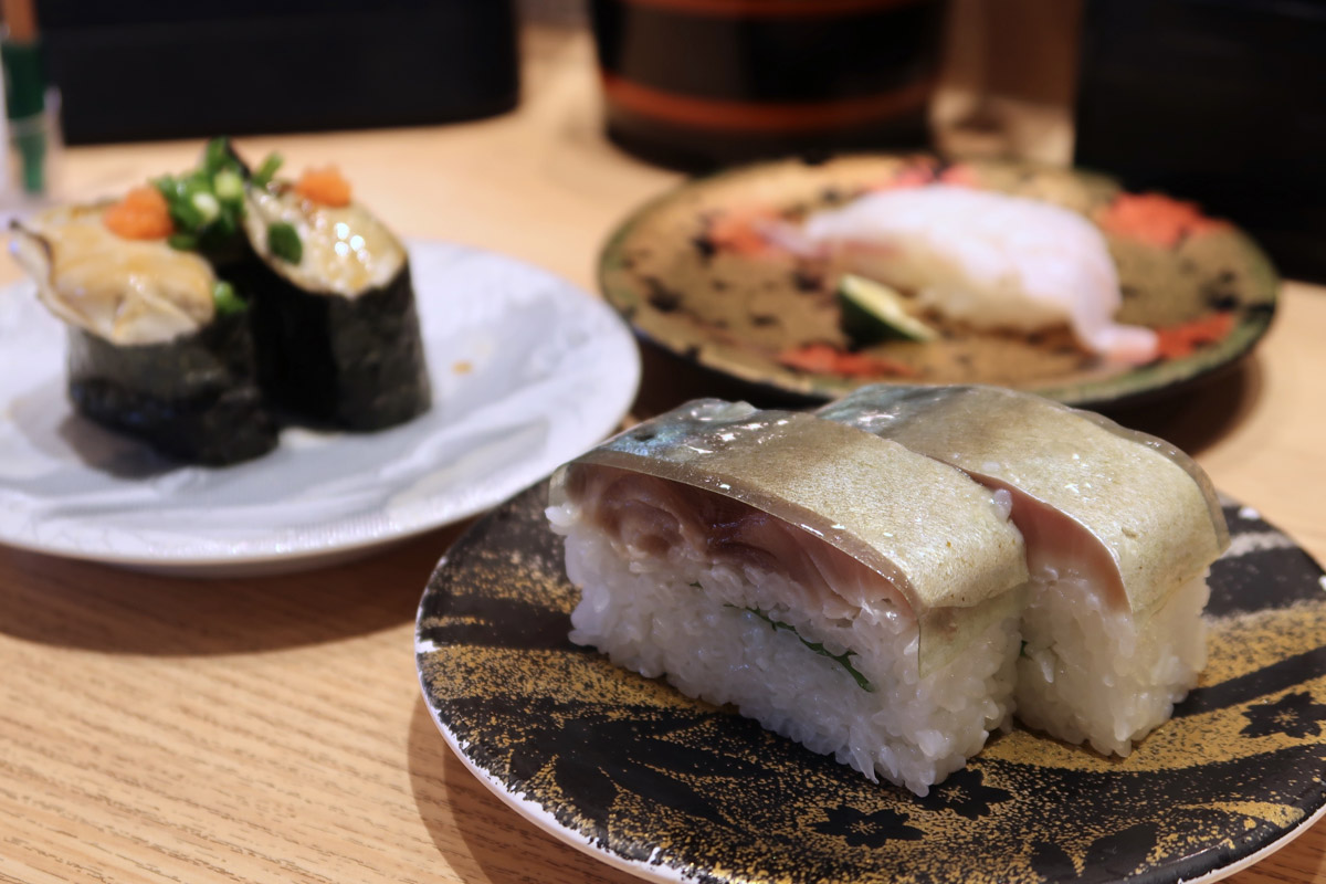 広島駅の回転寿司「すし辰 ekie店」で食べたおいしいお寿司