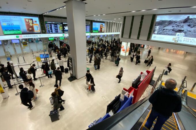 福岡空港国内線ターミナル3階「博多もつ鍋 おおやま」は搭乗手続きしやすい場所にある