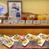 那覇空港（国内線4階）「サンドイッチハウス グルメ」店頭に並ぶ食品サンプル（その4）