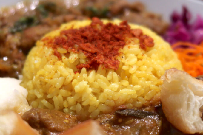 那覇市大道のスパイスカレー店「大道CurryChan（ダイドウカリーチャン）」通常のごはん量は200gでボリューム満点