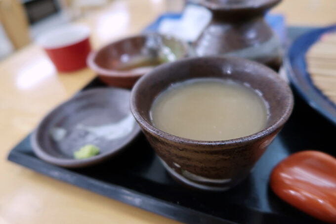 那覇市西町「日本蕎麦 仁八」蕎麦つゆを蕎麦湯で割って飲み干した