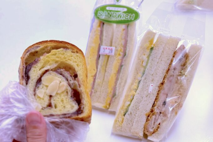 神戸市「トミーズ 三宮東店」この日買ったパン