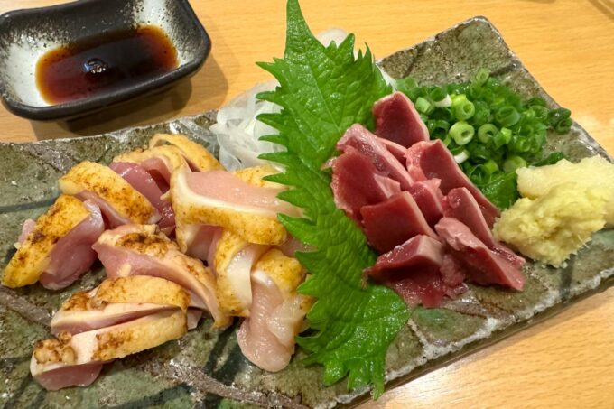 鹿児島「おはし」さつま地鶏の刺身（1500円）