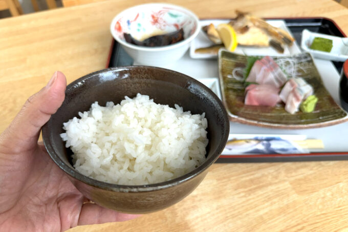 鹿児島県垂水市「味処 海の桜勘（おうかん）」お刺身定食のごはん