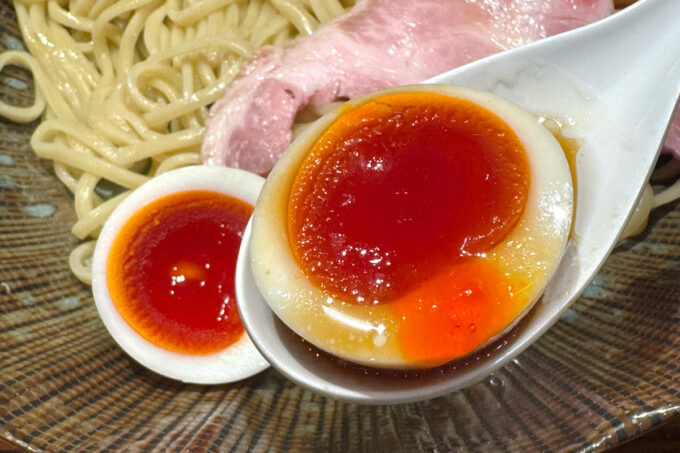 東京都葛飾区金町「ramen club トトノエ」ほんのり柚子の黄身とろんな味玉