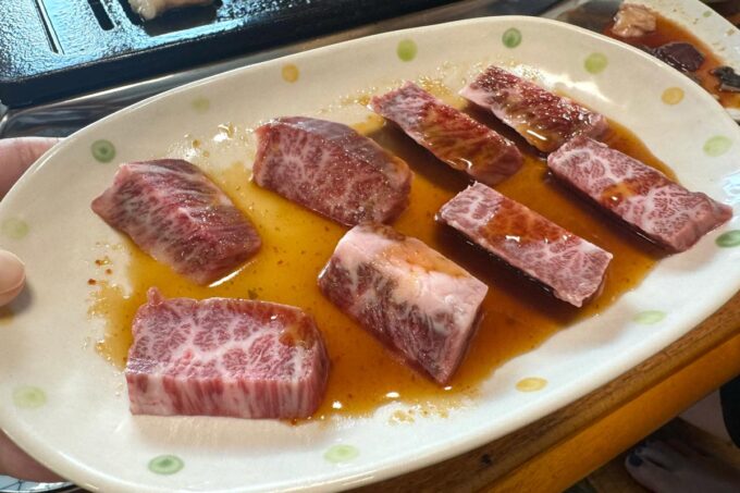 那覇市「焼肉 大扇」ツラミ（1500円）