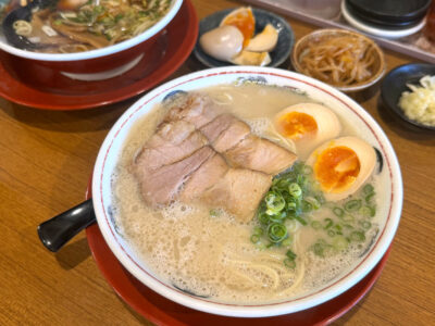 豊見城市「豚骨ラーメン まる・安」でランチを食べてきた